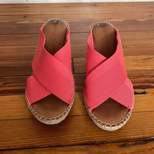 Gentle Souls by Kenneth Cole Sandals